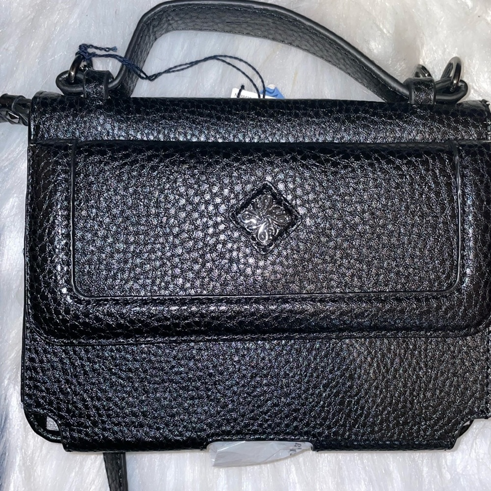 🌹🆕 Simply Vera Wallet Crossbody🌹